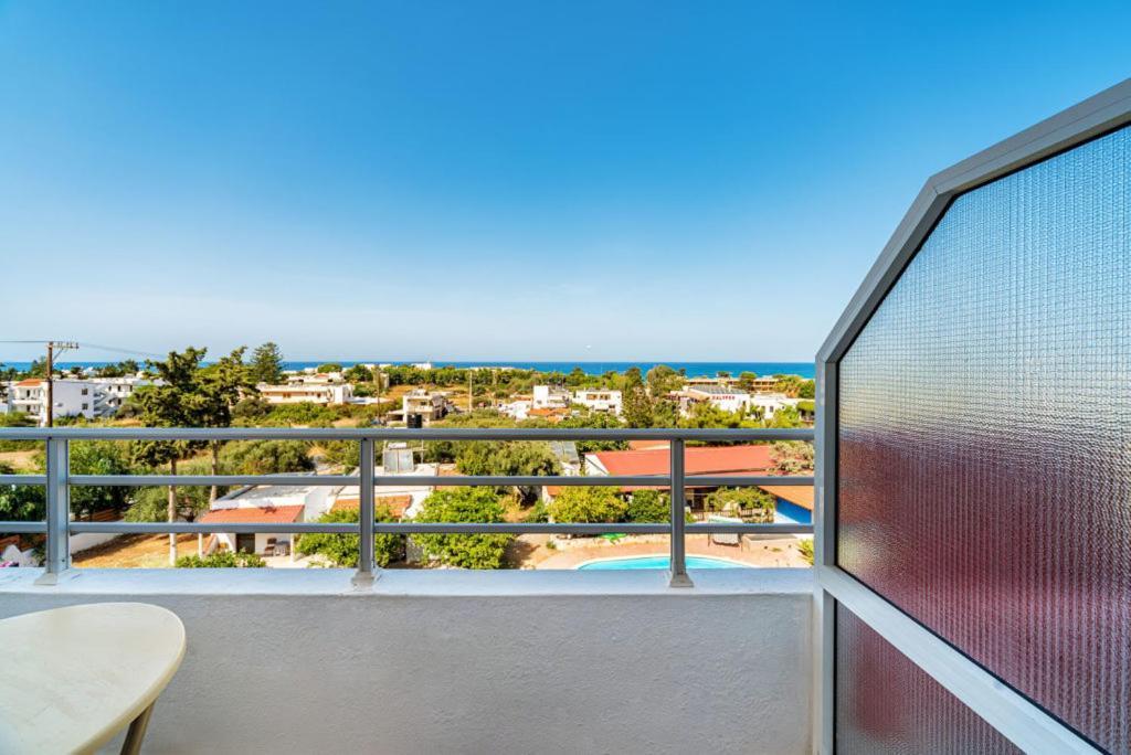 Harmony Hotel & Studio Μάλια Εξωτερικό φωτογραφία